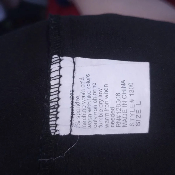 *Scrubaid stretch scrub size large ( box A ) - Picture 4 of 4